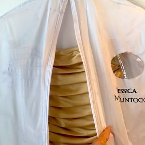 Jessica McClintock gold gown. Size 8